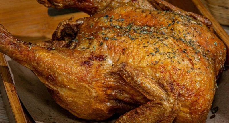 receita de frango assado suculento