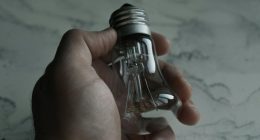 como economizar energia elétrica em casa