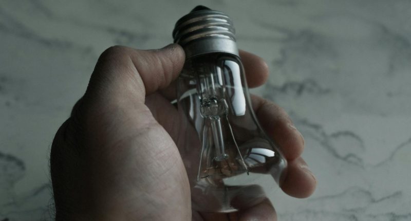 como economizar energia elétrica em casa