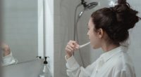como cuidar dos dentes em casa