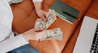como ganhar renda extra em casa