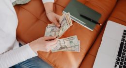 como ganhar renda extra em casa