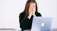 como manter a saúde dos olhos no computador