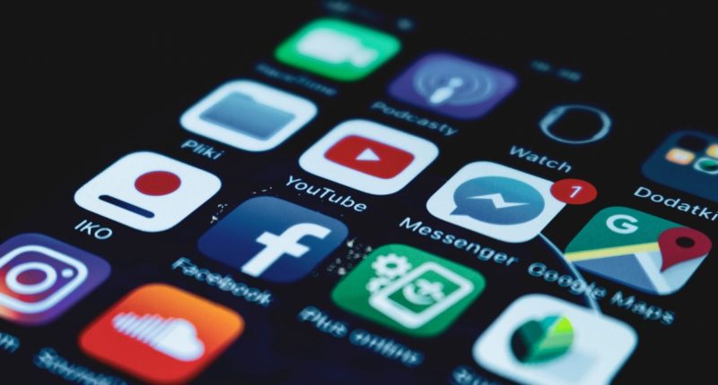 diferença entre Android e iPhone — qual vale mais