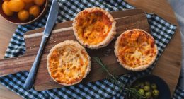 receita de quiche de queijo e presunto
