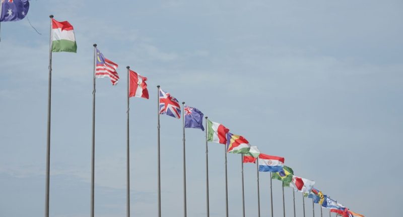 o que é diplomacia multilateral